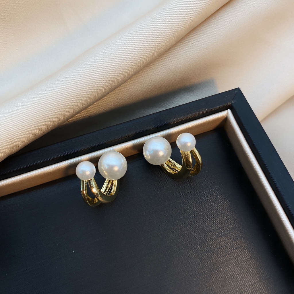 Korean Version Fashion Light Luxury Pearl Earrings S925 Silver Needle Ladies Multi-style Dangle Earrings