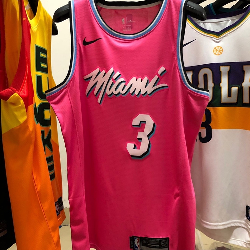 nba teams with pink jerseys