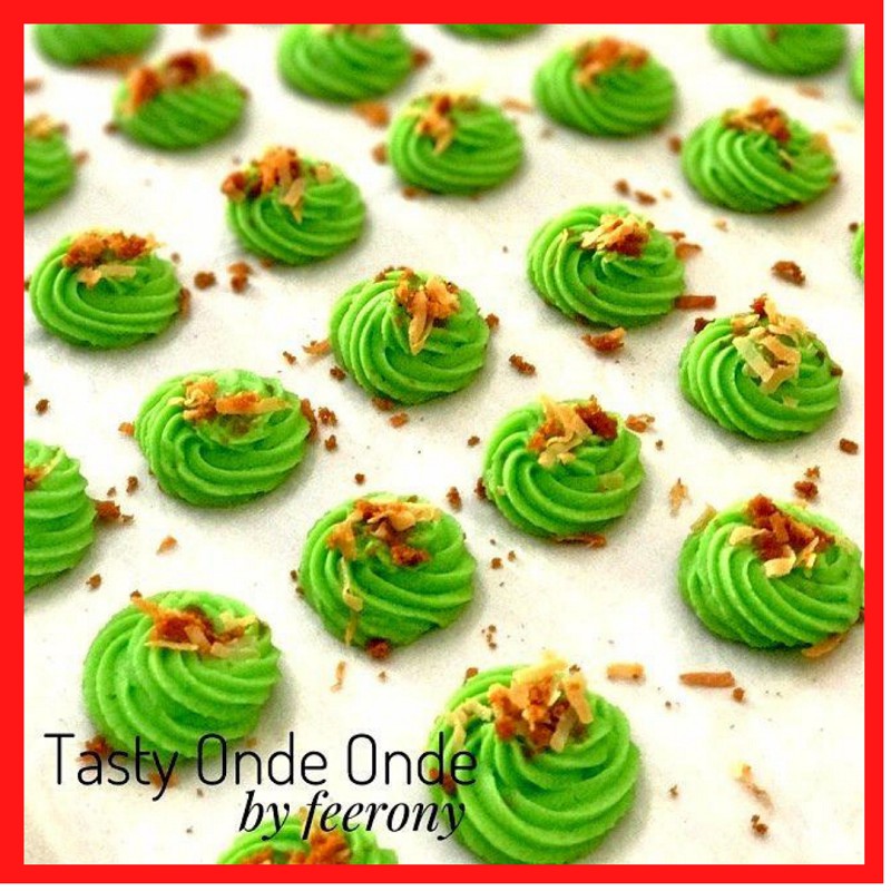 Biskut Pandan Gula Melaka Biskut Onde Onde 30 Pcs Rangup Kurang Manis Biskut Mentega Tanpa Telur Halal Shopee Singapore