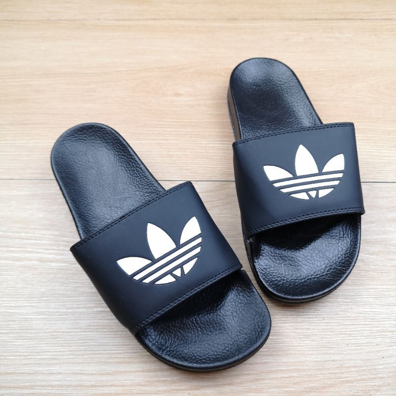 adidas classic flip flops