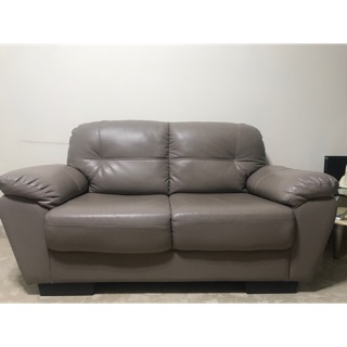 2 Seater Sofa  Second  Hand  Dealswoodwindsbuyshop