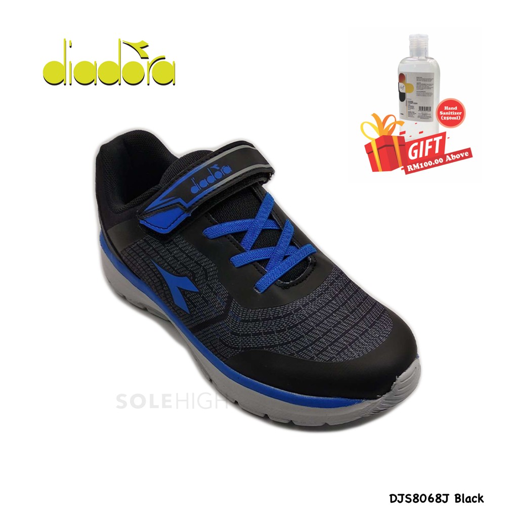 junior sport shoes