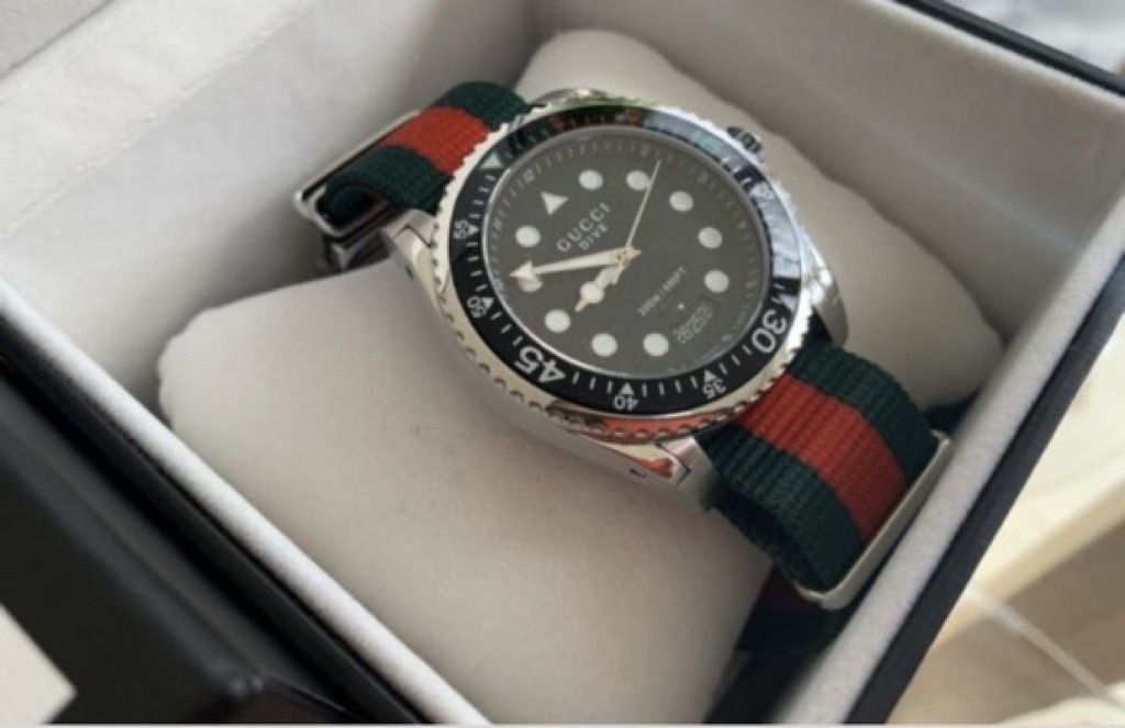 gucci ya136209