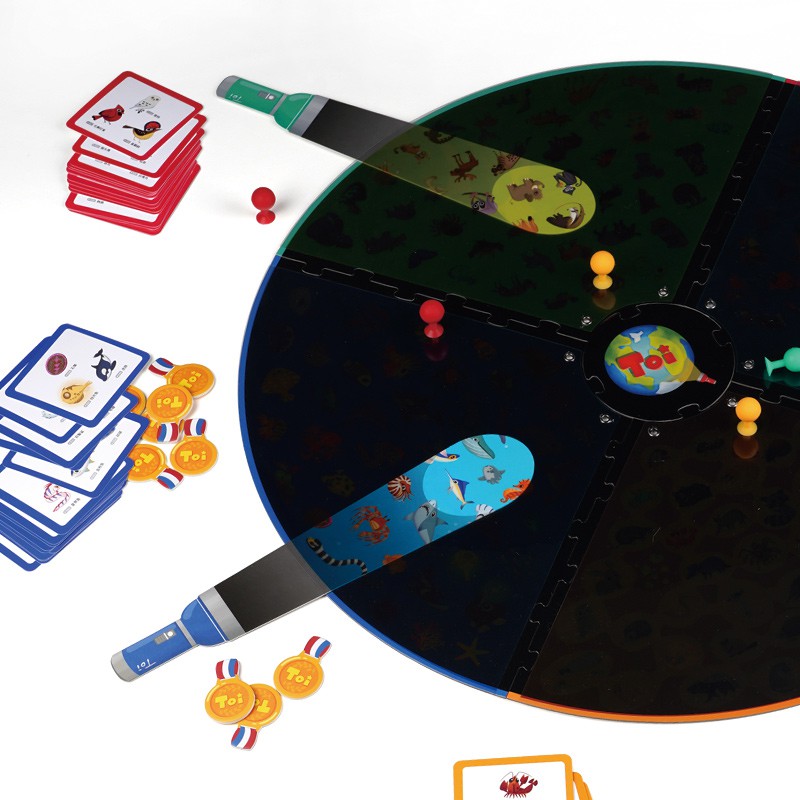 TOI Find It Out With Toy Flashlight Detective Puzzle Educational Board Game For Kids & Adult