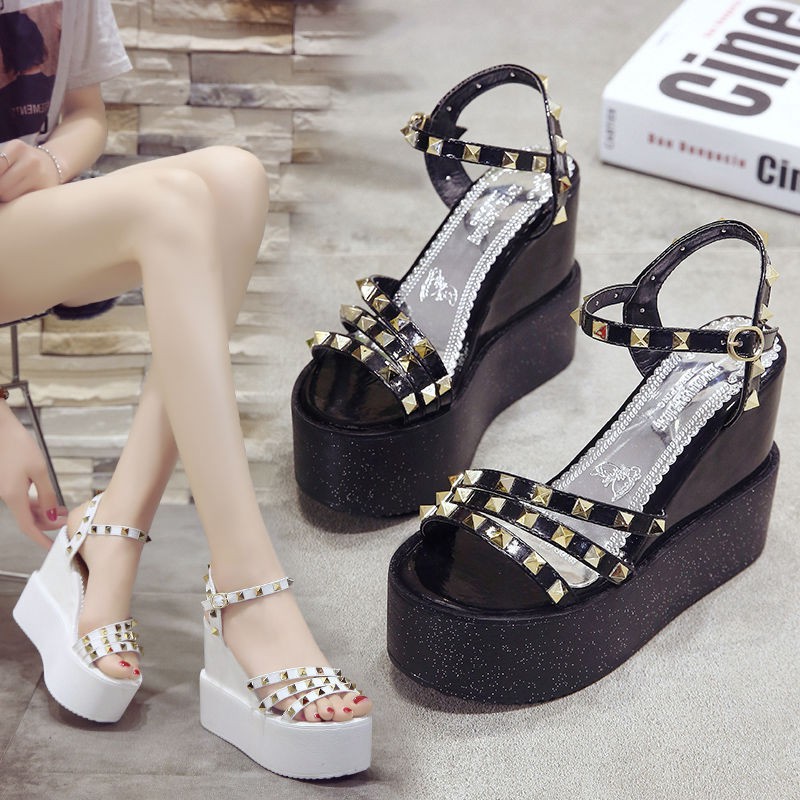 Han Edition Comfortable Sexy Female Wedge Sandals In The