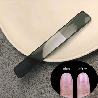 Image of 【Ready Stock】Crystal Glass Nail File for Professional Nail Care Nail Polish for Natural with Plastic Case(white,black)