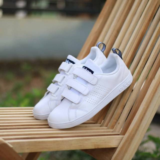 adidas advantage velcro