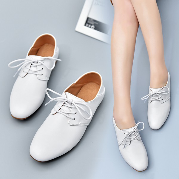 white lace up flat shoes