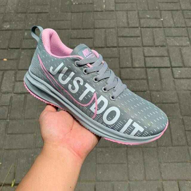 nike free run just do it