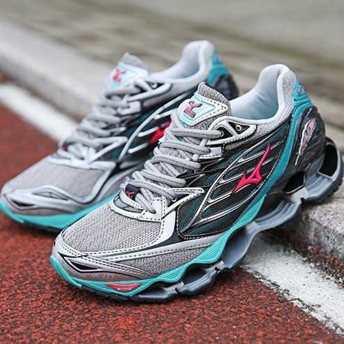 mizuno new shoes