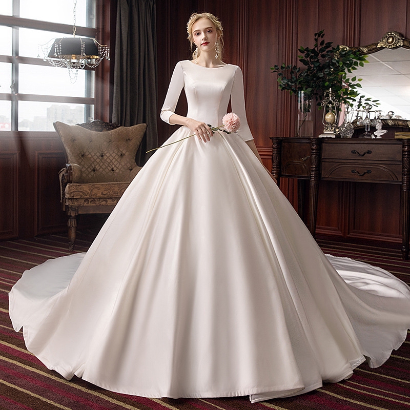 Elegant White Satin Long Tail Wedding Dress Half Sleeve Slim Fit Long