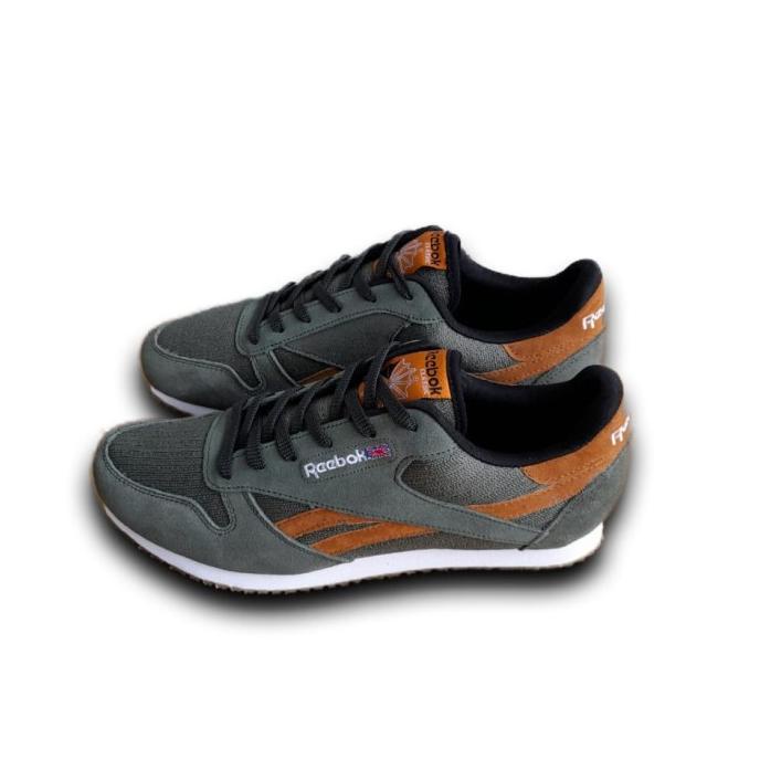 tan reebok shoes