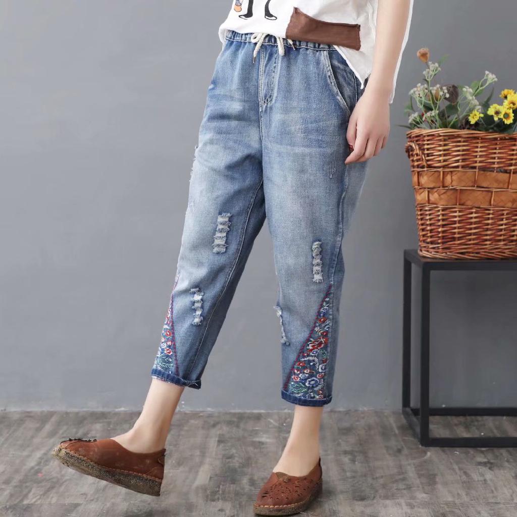 Plus Size Women Floral Embroidery Pants Fashion Elastic Waist Cropped ...