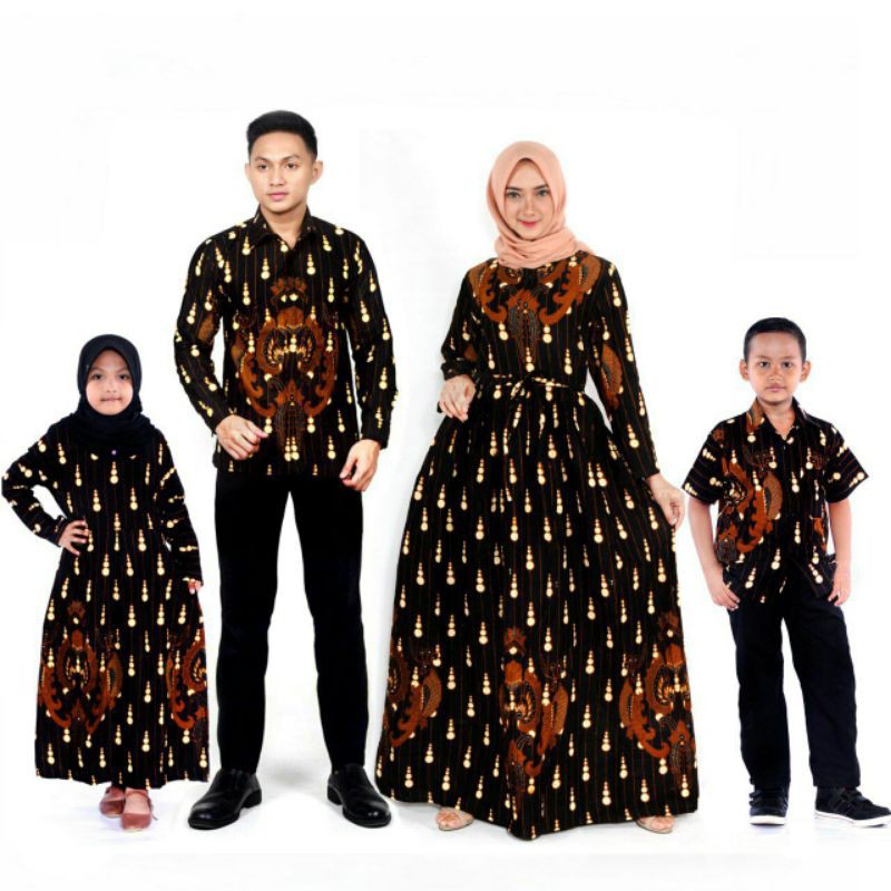  BATIK  FAMILY  BATIK COUPLE FAMILY  FAMILY  MUSLIM FAMILY  