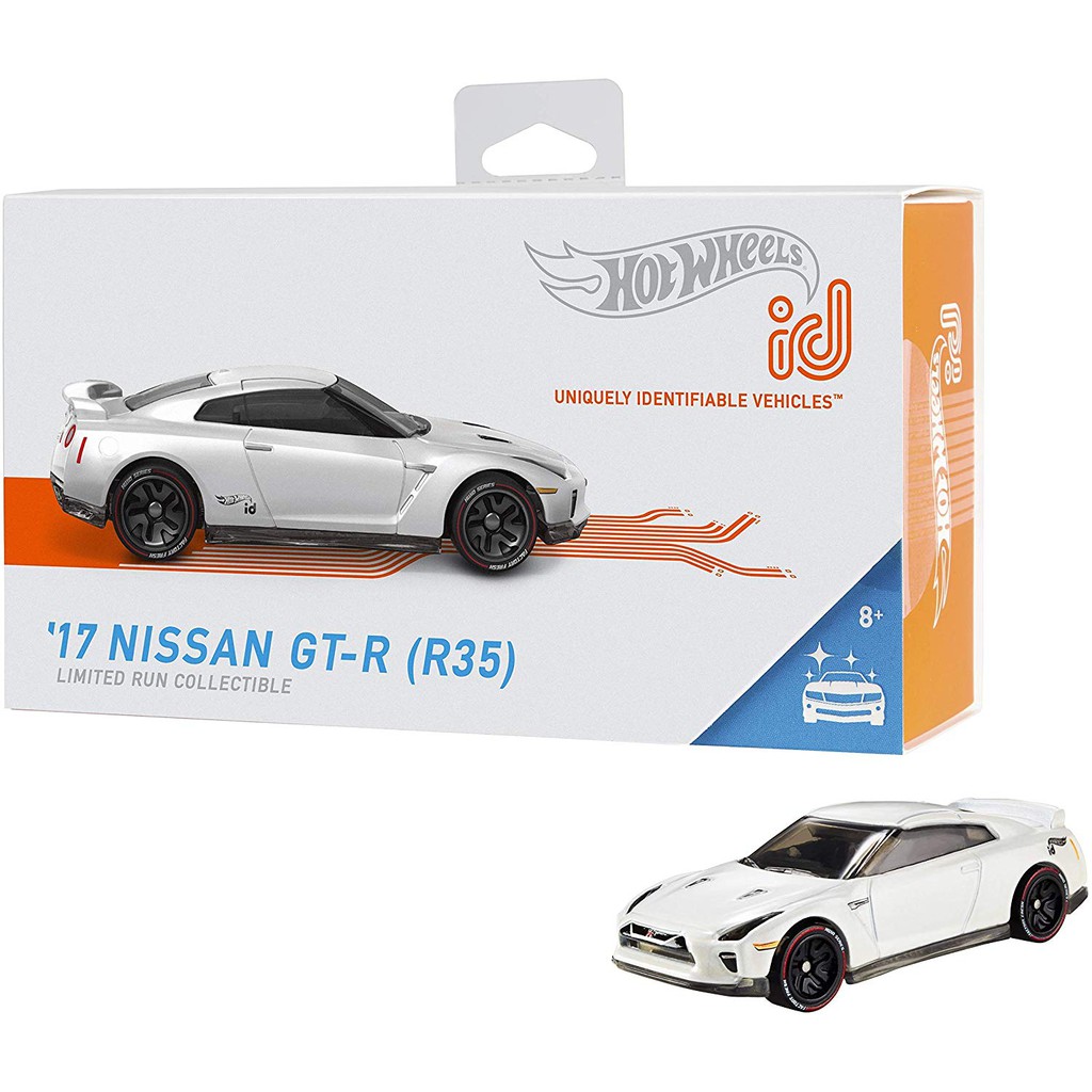 hot wheels 17 nissan gtr