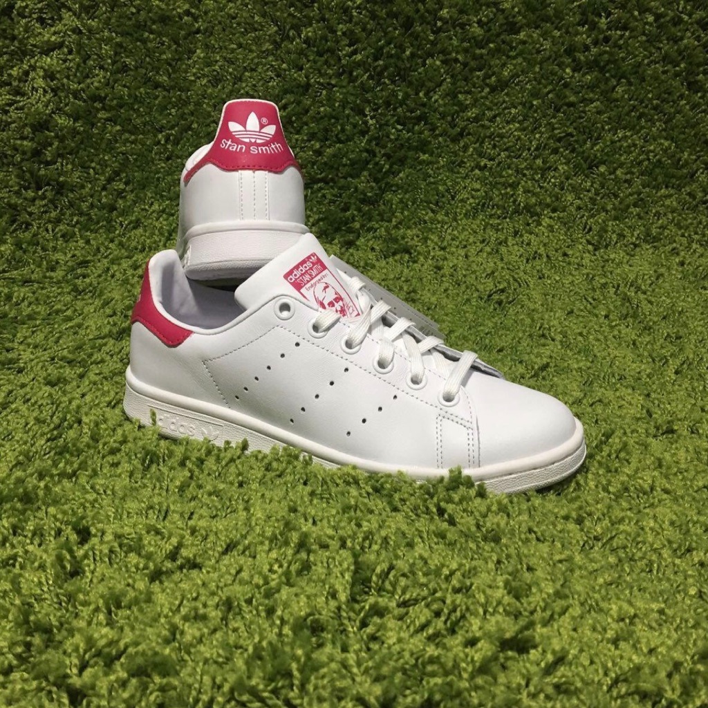 bold pink stan smith