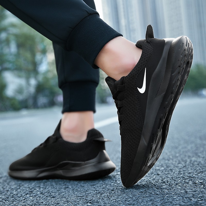 nike latest casual shoes