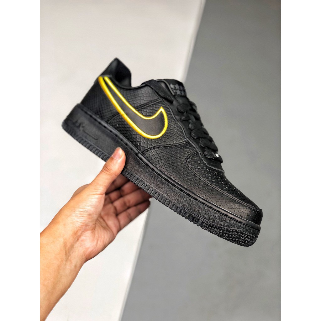 nikeid sg