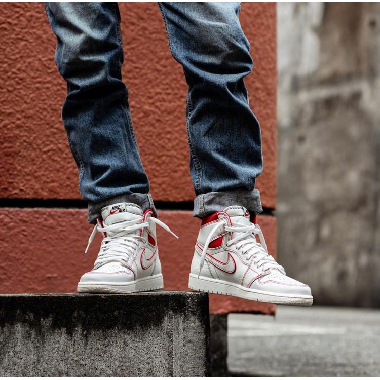 jordan 1 phantom on feet