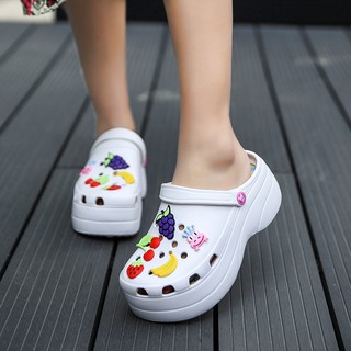Image of Women's Summer Sandal Platform Clogs Outer Slippers, Women's Platform Beach shoes, Lightweight Platform Shoes