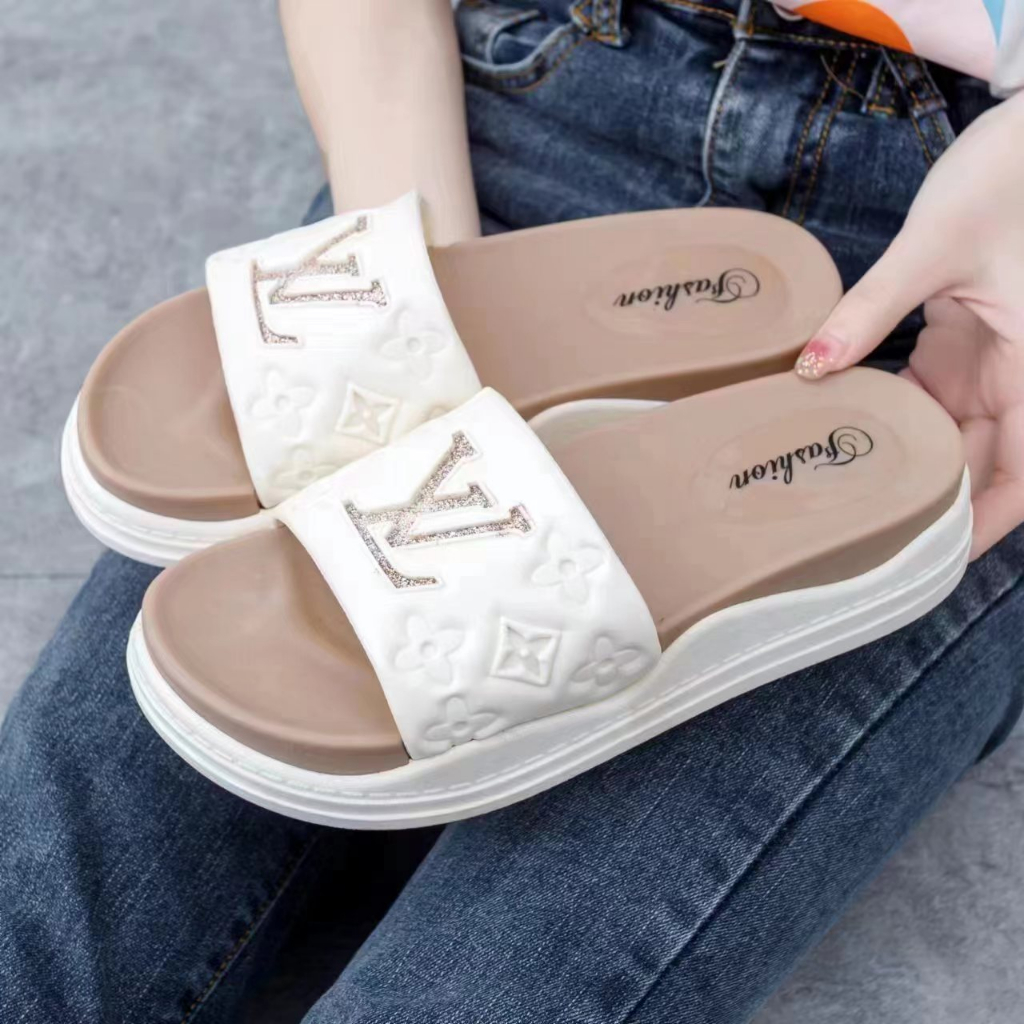 Louis Vuitton Slippers Women -  Singapore