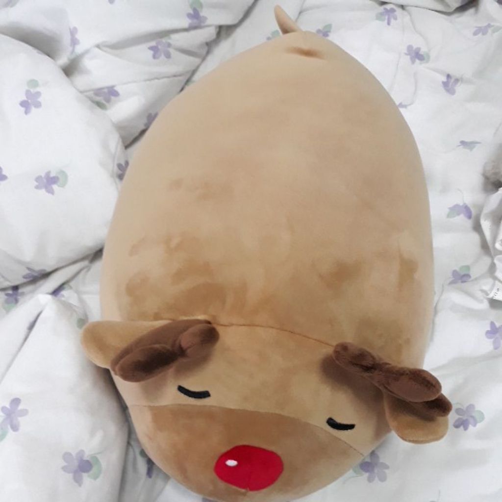 miniso reindeer plush