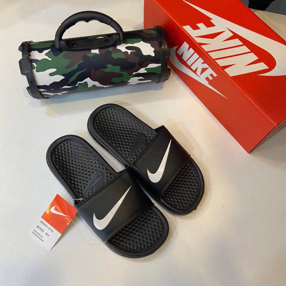 nike slippers unisex