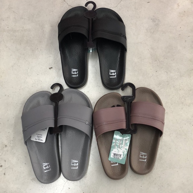 boys slipper shoes