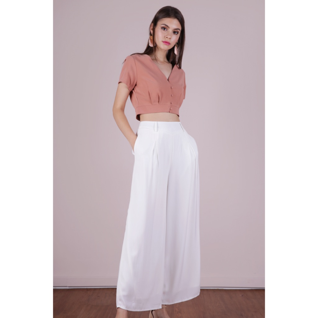 high waisted white flowy pants