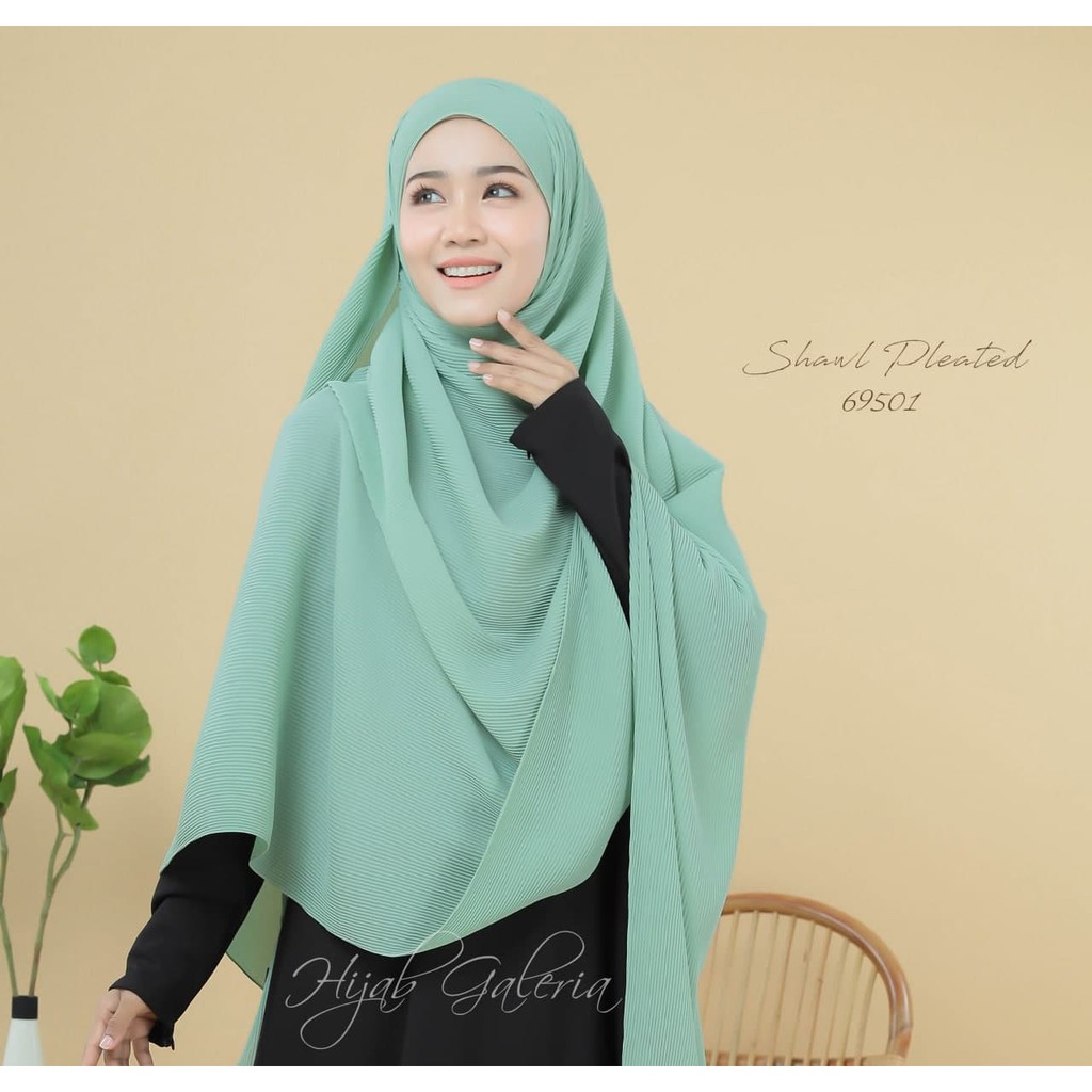 Wide Shawl Pleated By Hijab Galeria Tudung Labuh Shawl Labuh Premium Chiffon Shopee Singapore