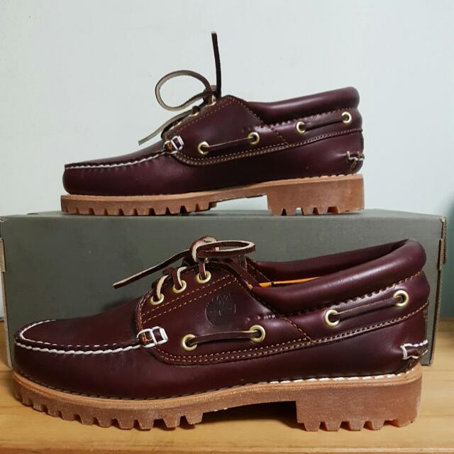 timberland burgundy boat shoes