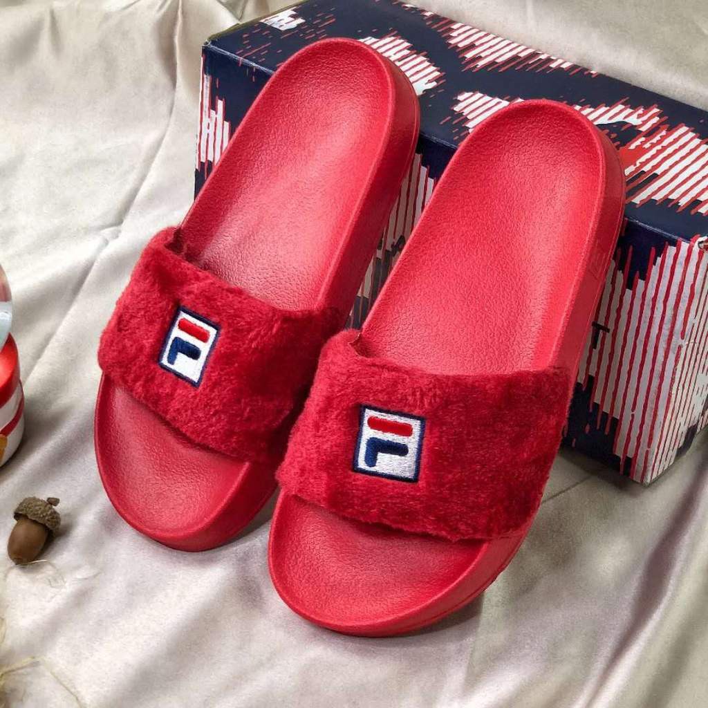 red fila slides