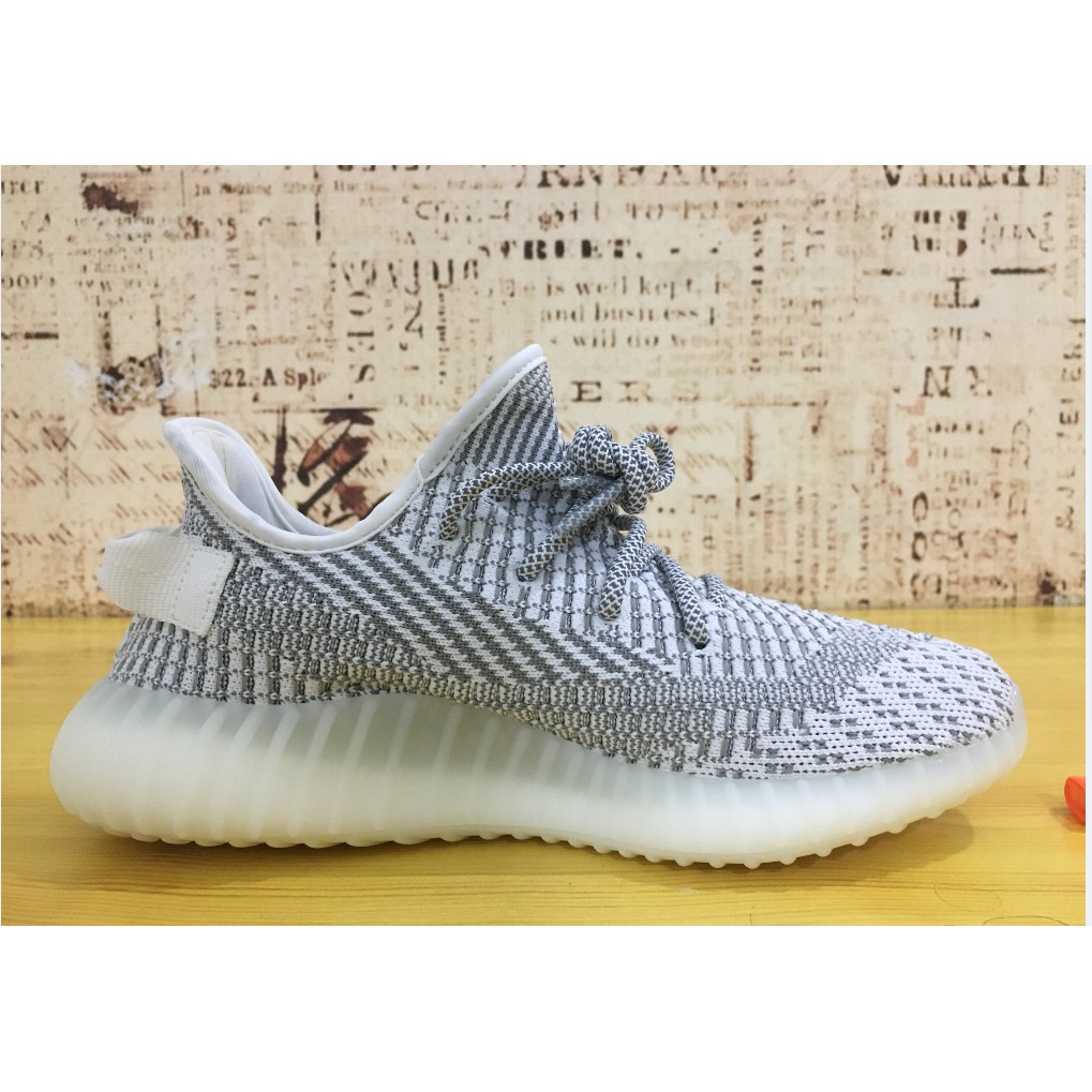 yeezy 350 shopee