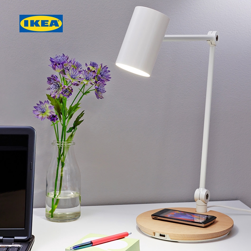 riggad led work lamp w wireless charging