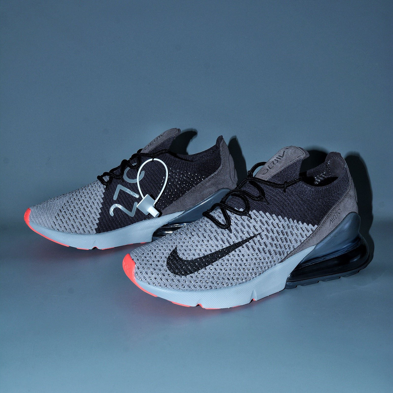 nike air max 270 flyknit sneakers