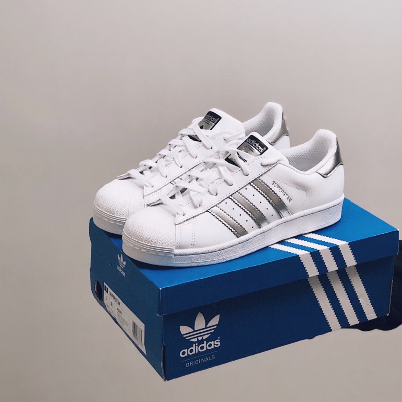 adidas aq3091 superstar