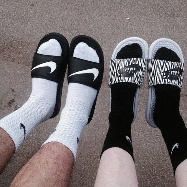 black and white nike socks