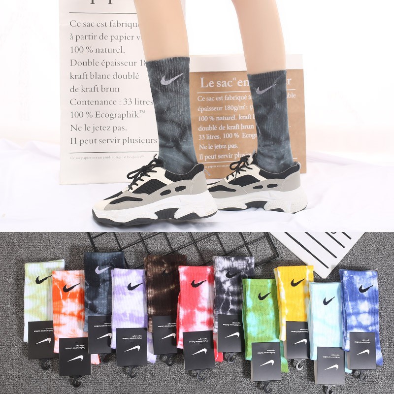 nike socks style