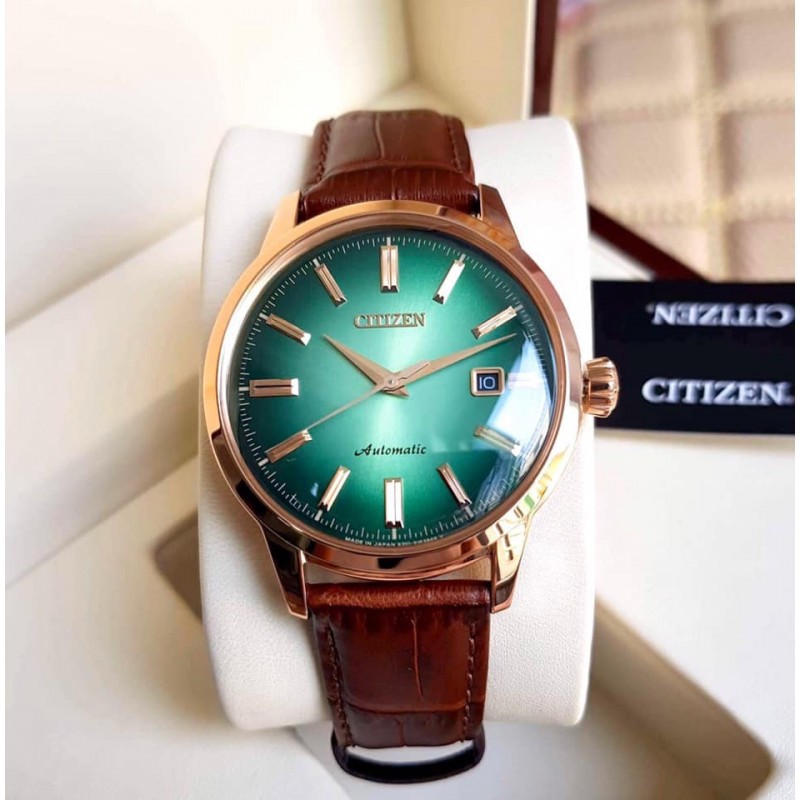 citizen watch green face