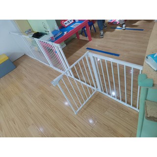 Safety Gate for Babies and Pets up to 4 metres