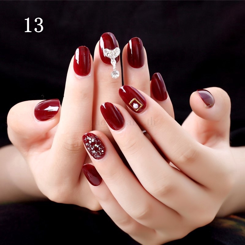 Featured image of post Square Pretty Acrylic Nails Short : Short acrylic nails can be elegant and beautiful.