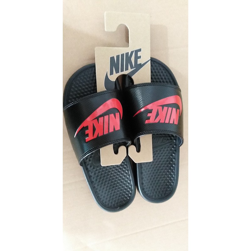 nike store slippers