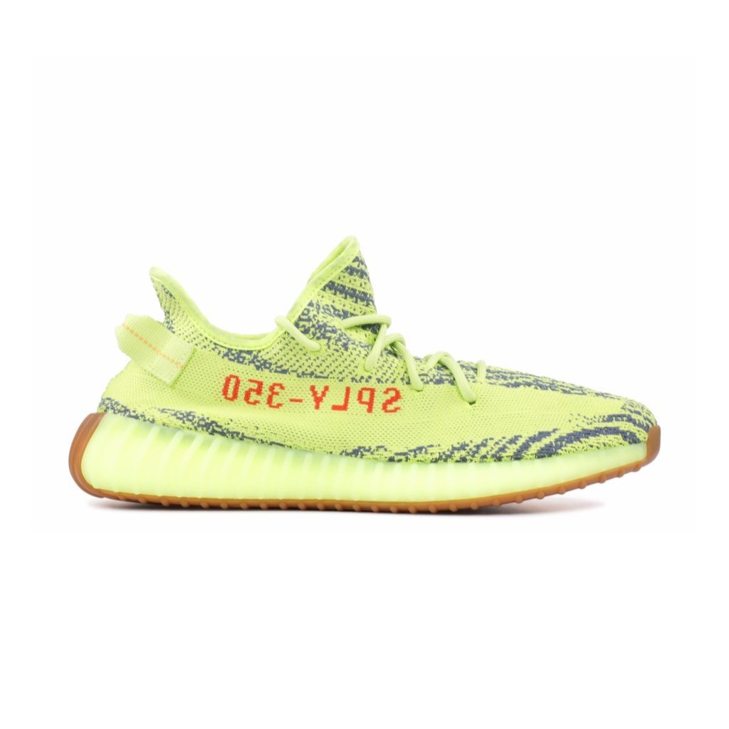 FIRST LOOK YEEZY 350 V2 Yecheil Reflective VS Non