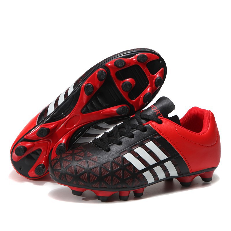 boys football shoes