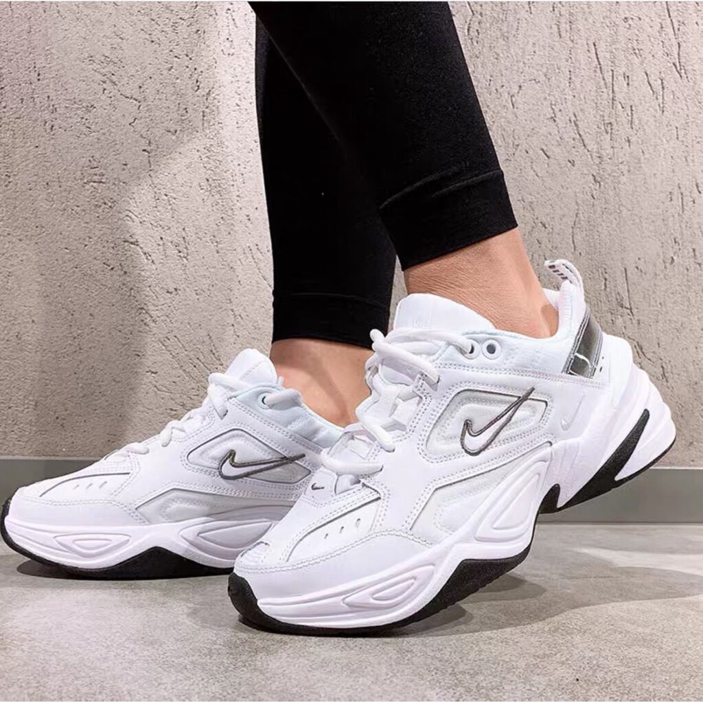 nike m2k tempo
