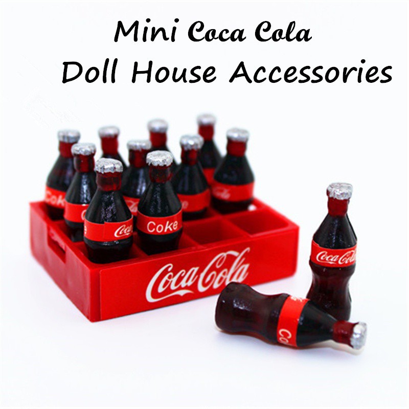 dolls house and miniature scene