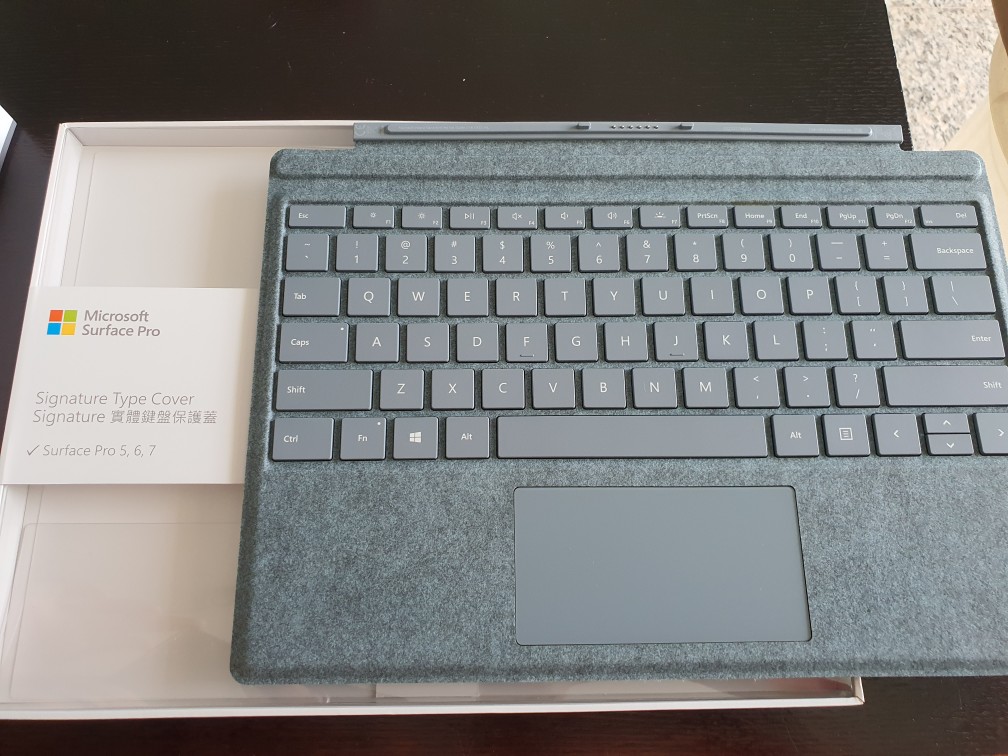 Microsoft Surface Pro Signature Type Cover M1725 Shopee Singapore