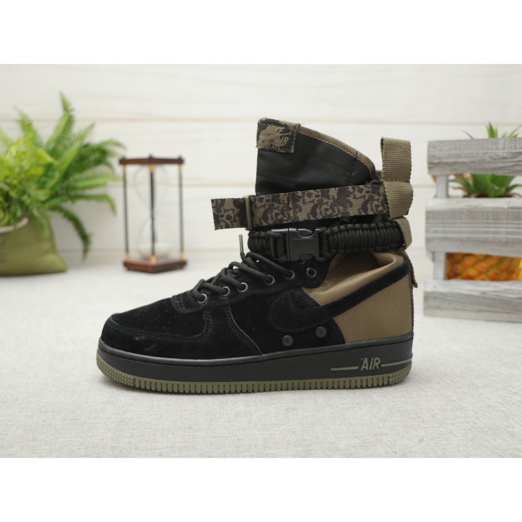 military style sneakers