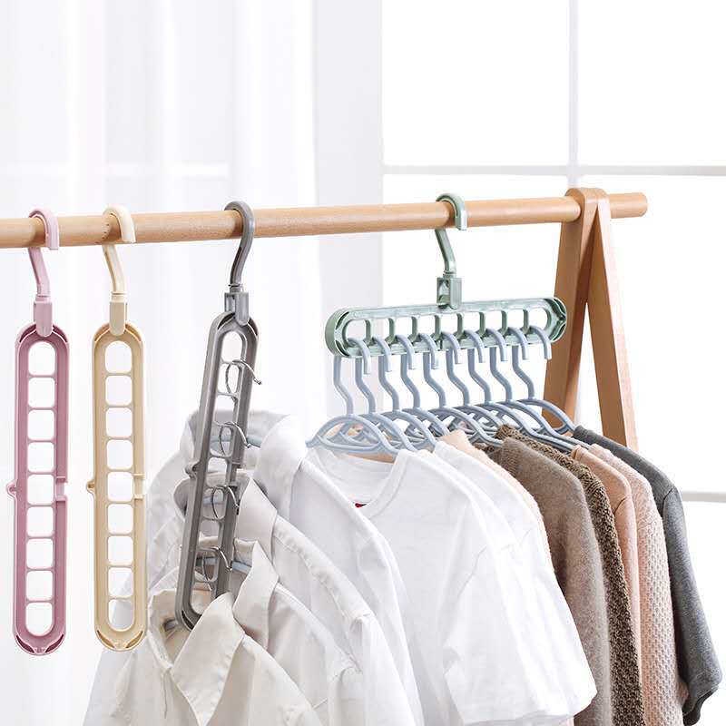 Flexible 9 Hole Magic Clothes Hanger Organiser / Space Saving Hanger / Wardrobe Storage Organizer / Clothes Rack