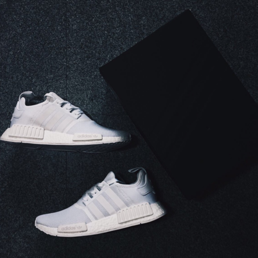 adidas nmd tripple white